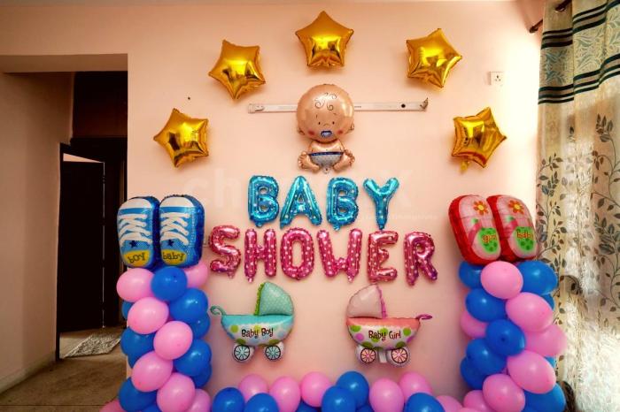 How to make baby shower decoration at home