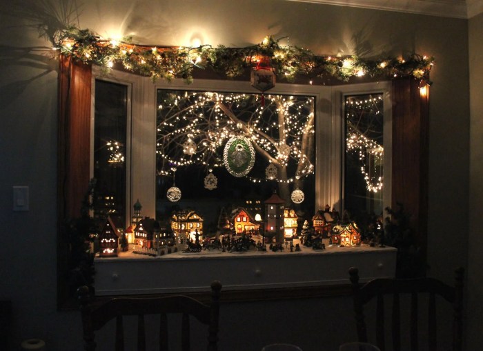 How to decorate large windows for christmas