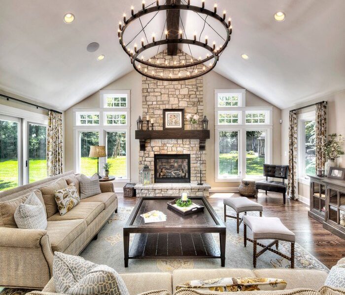 How to decorate great rooms with vaulted ceilings