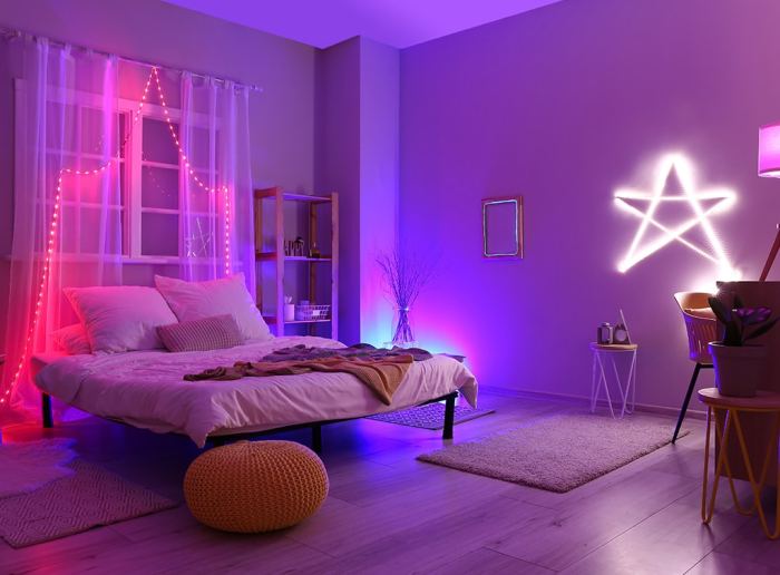 How to decorate pink and purple room