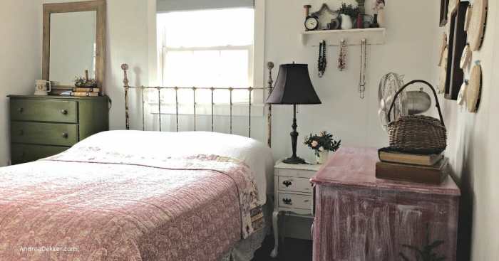 How to decorate a 100square foot room